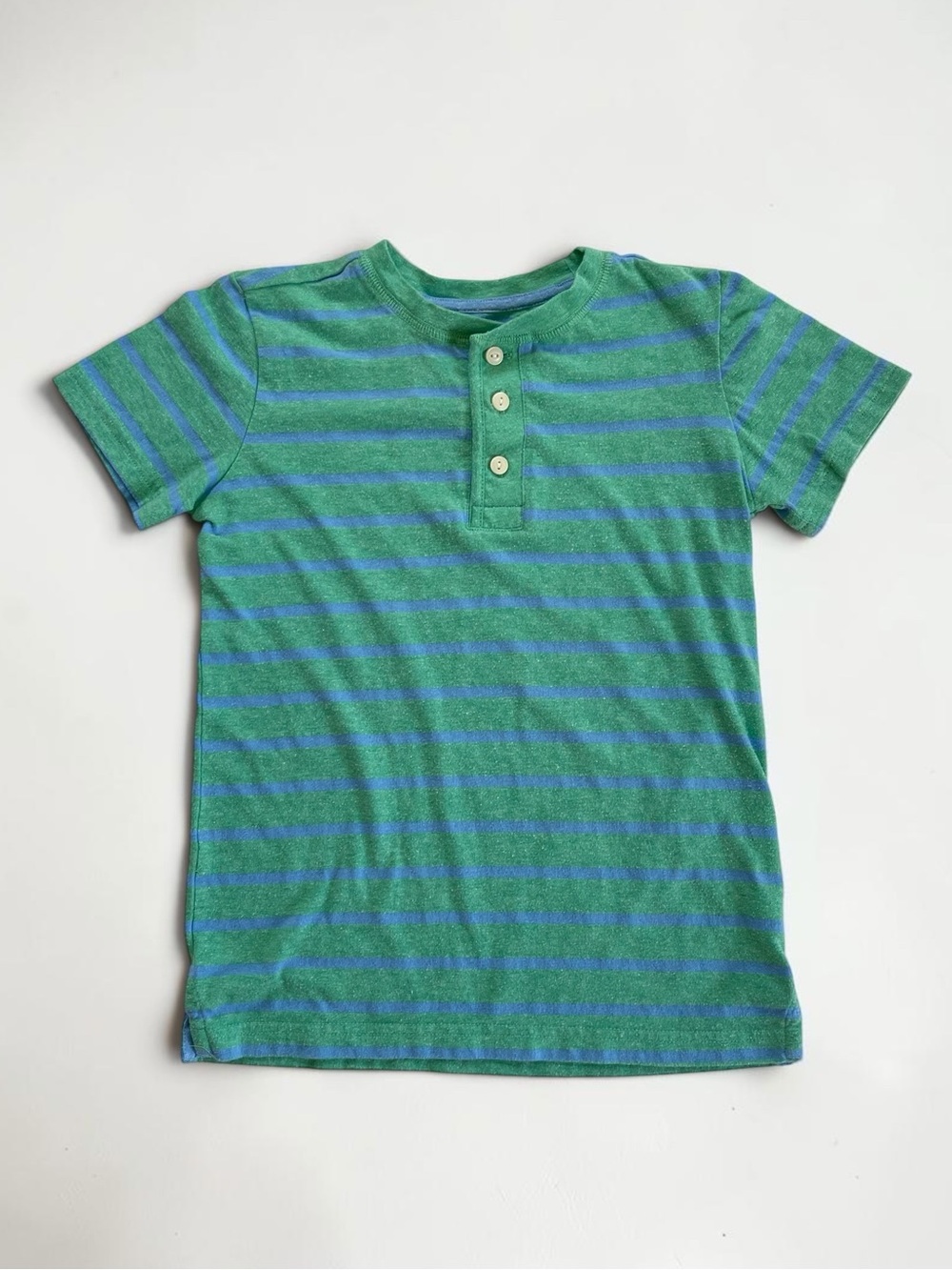 PRIMARY VGUC Boys Striped Short Sleeve Henley Shirt